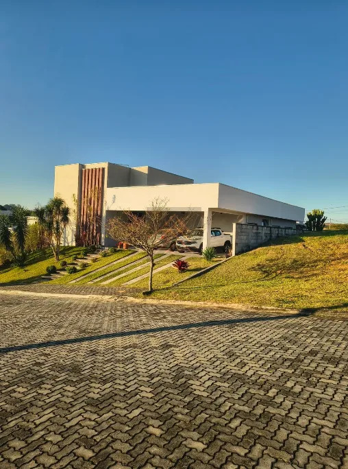 Casa Térrea no Ecopark Bourbon