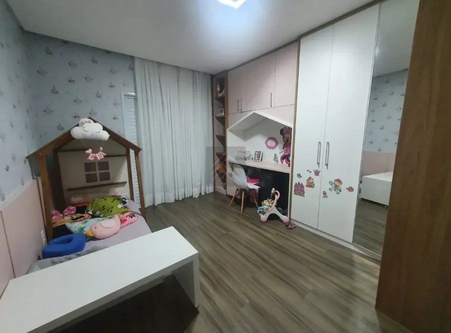 Sobrado de Alto Padrão no Residencial Malibu