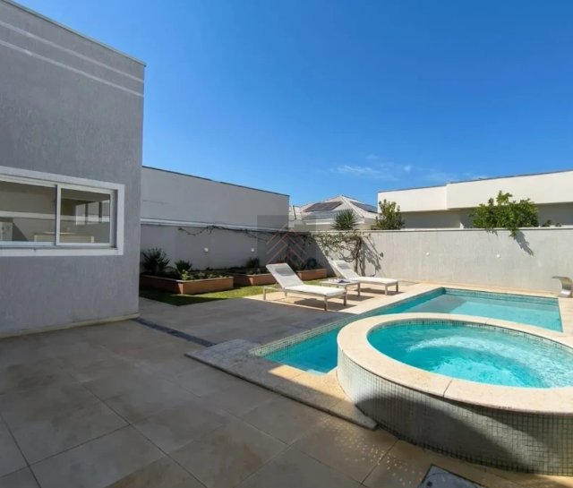 Sobrado de Alto Padrão no Residencial Tecoara