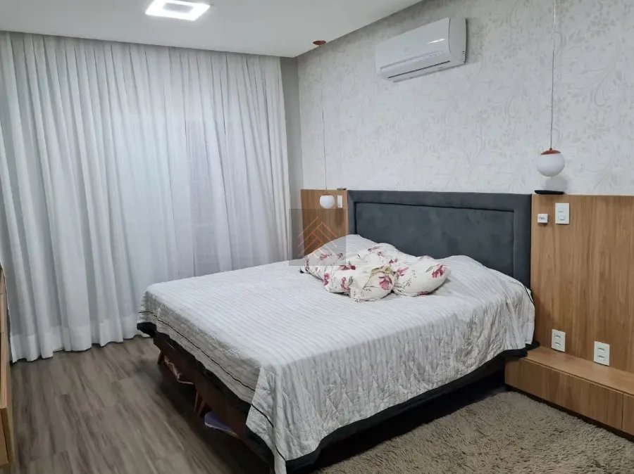 Sobrado de Alto Padrão no Residencial Malibu