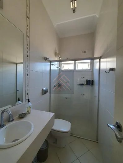 Sobrado à Venda no Campos do Conde