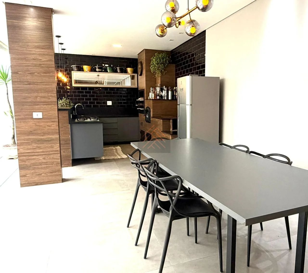 Casa de Alto Padrão no Condomínio Morada do Visconde