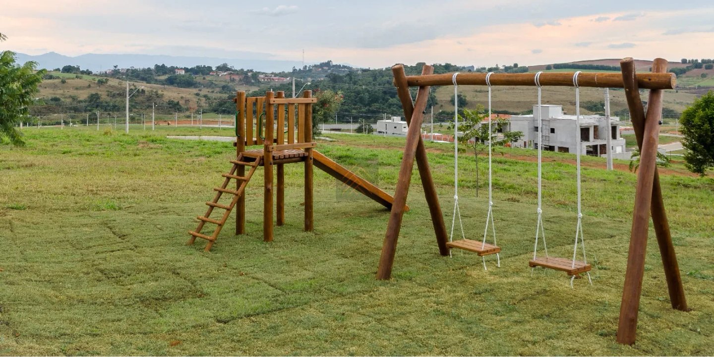 Casa Térrea no Ecopark Bourbon