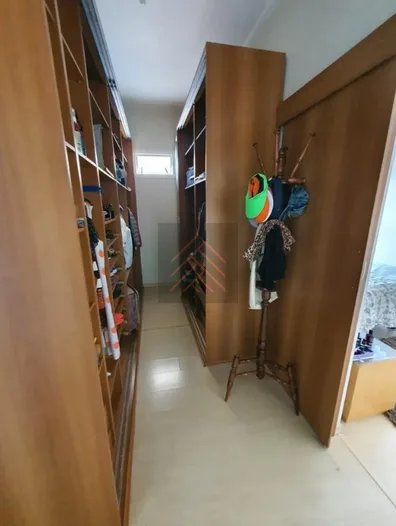 Sobrado à Venda no Campos do Conde