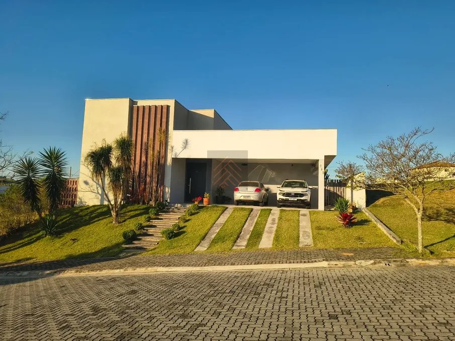 Casa Térrea no Ecopark Bourbon