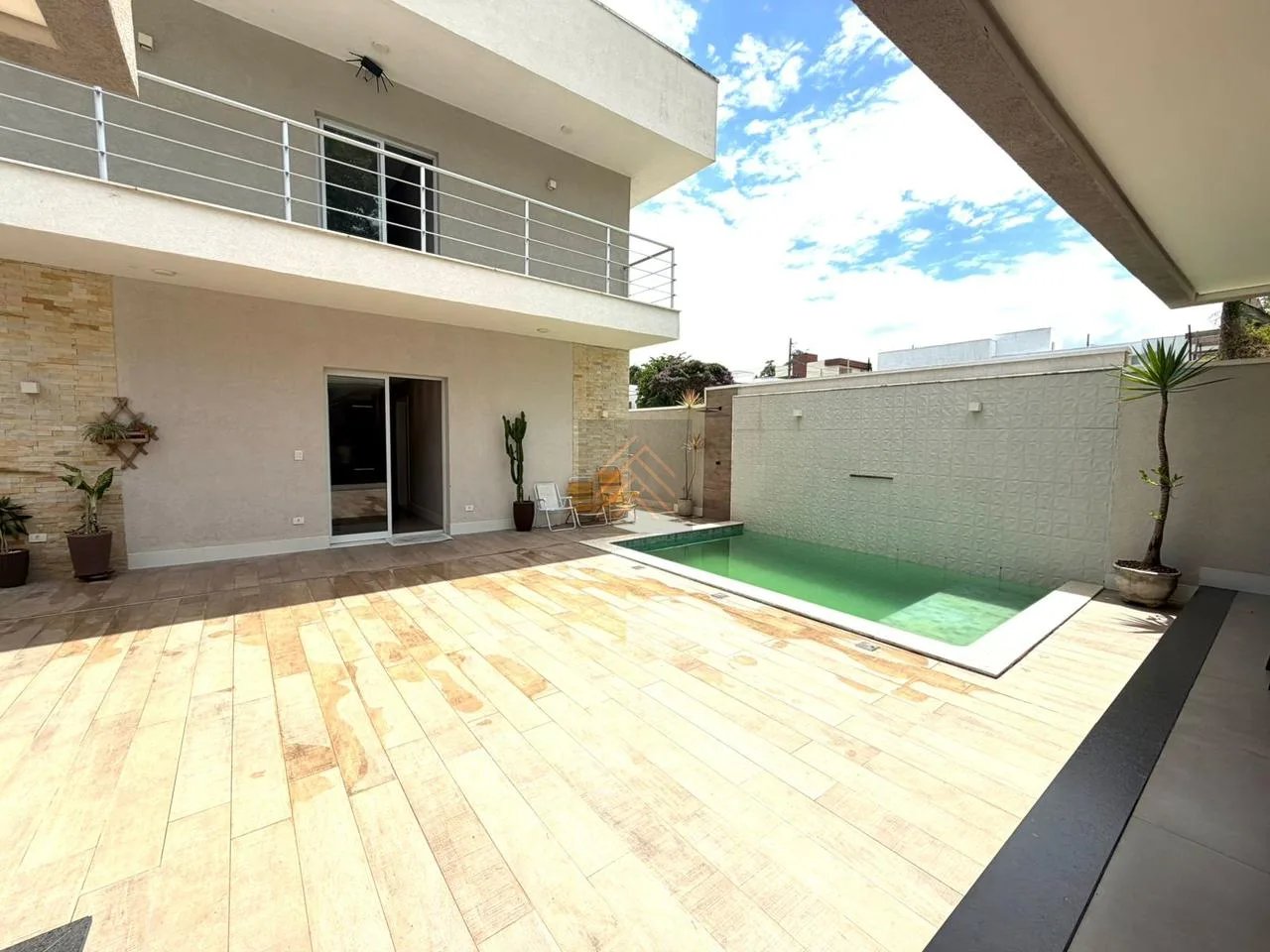 Casa de Alto Padrão no Condomínio Morada do Visconde