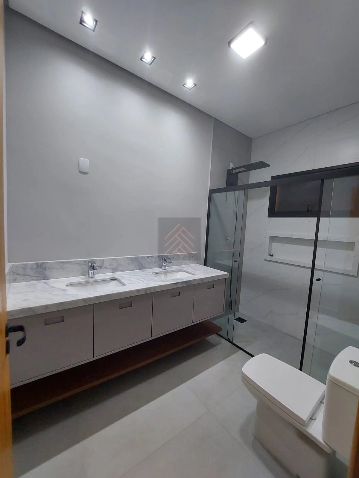 Casa no Condomínio Pérolas do Vale